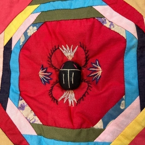 Vintage Chinese Quilted Applique Patchwork 3D Scorpion Frog Panda Vest - Picture 11 of 15